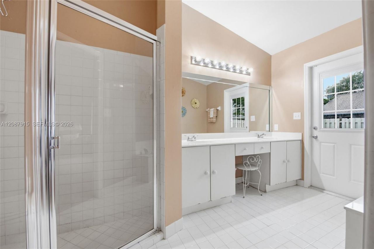 5346 NW 99th Way, Coral Springs, FL 33076 Photo
