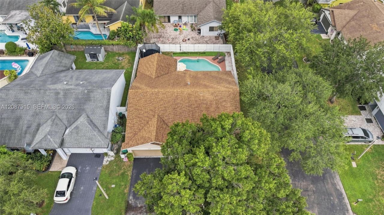 5346 NW 99th Way, Coral Springs, FL 33076 Photo