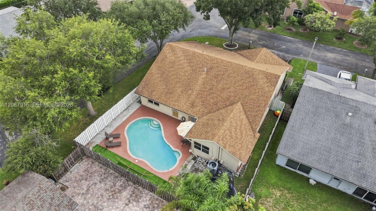 5346 NW 99th Way, Coral Springs, FL 33076 Photo
