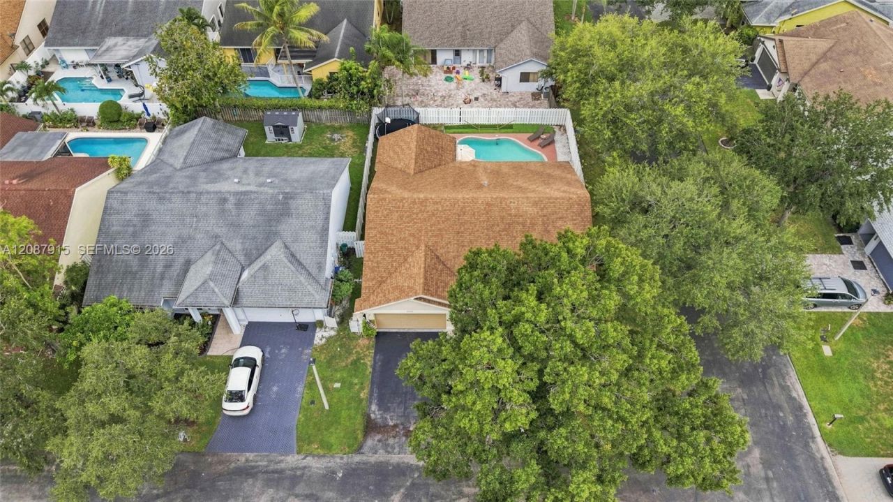 5346 NW 99th Way, Coral Springs, FL 33076 Photo