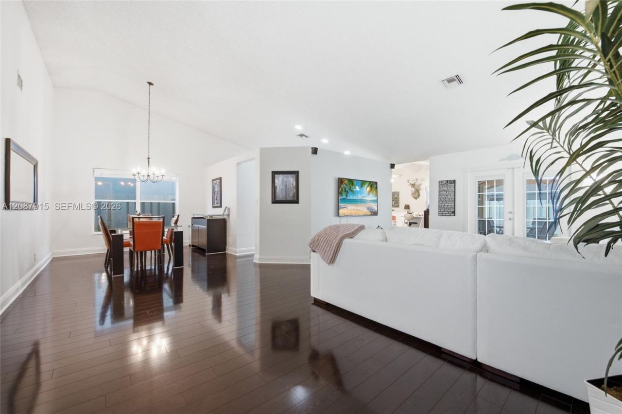 5346 NW 99th Way, Coral Springs, FL 33076 Photo