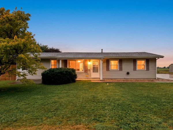549 S Hinkley Street , Bement, IL 61813