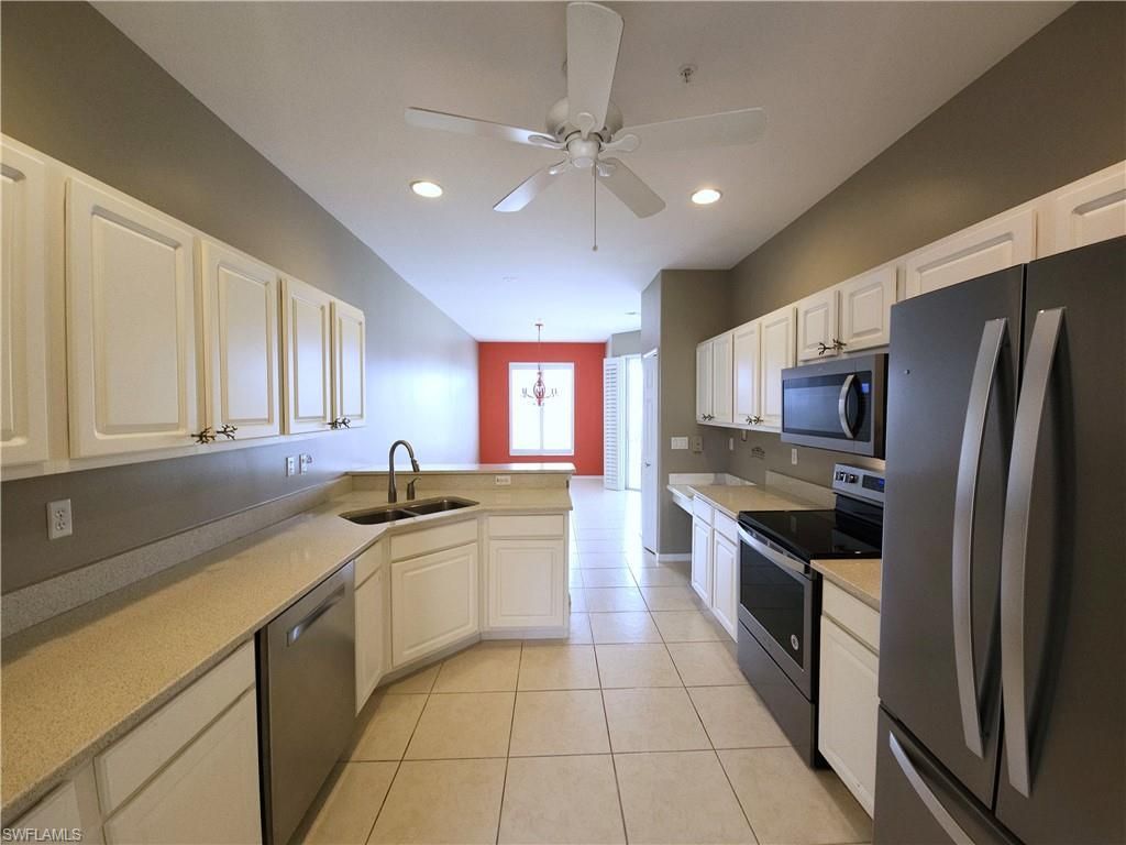 2135 Arielle Dr, Unit 2404, Naples, FL 34109 Photo
