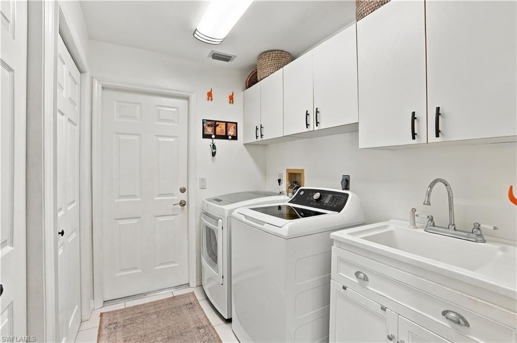 9761 Treasure Cay Ln, Bonita Springs, FL 34135 Photo