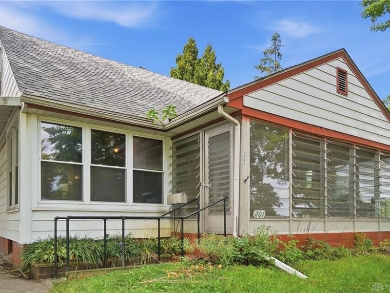201 S Hayden Avenue, Dayton, OH 45431 Photo 2