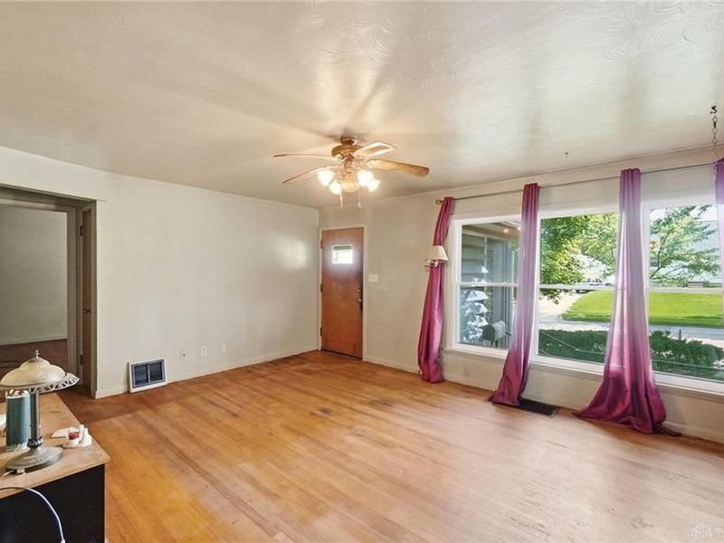 201 S Hayden Avenue, Dayton, OH 45431 Photo 5