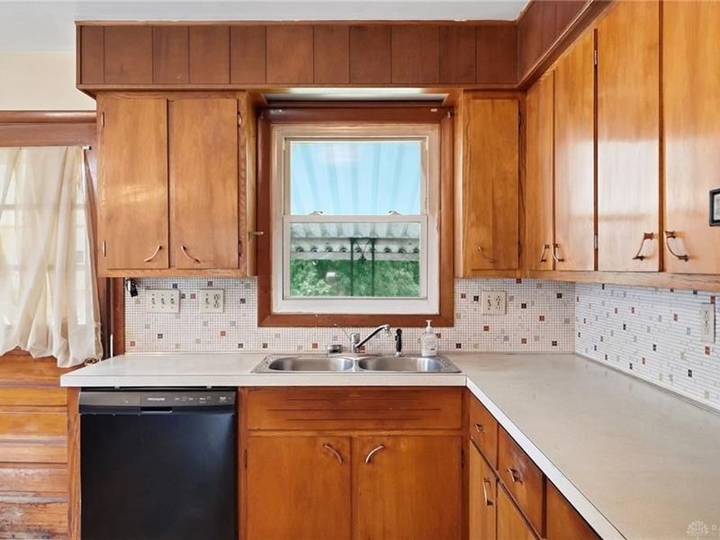 201 S Hayden Avenue, Dayton, OH 45431 Photo 9