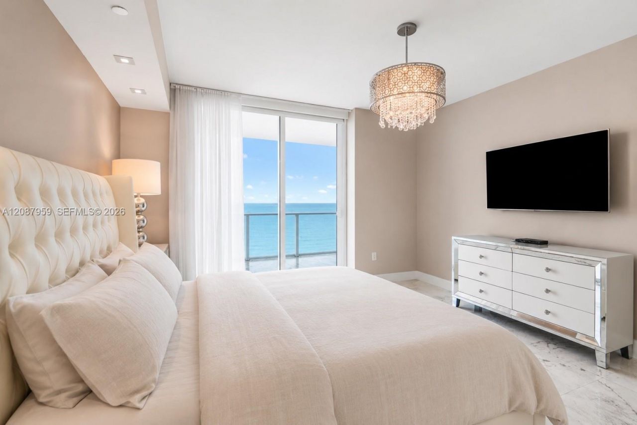 3951 S Ocean Dr, Unit 1002, Hollywood, FL 33019 Photo