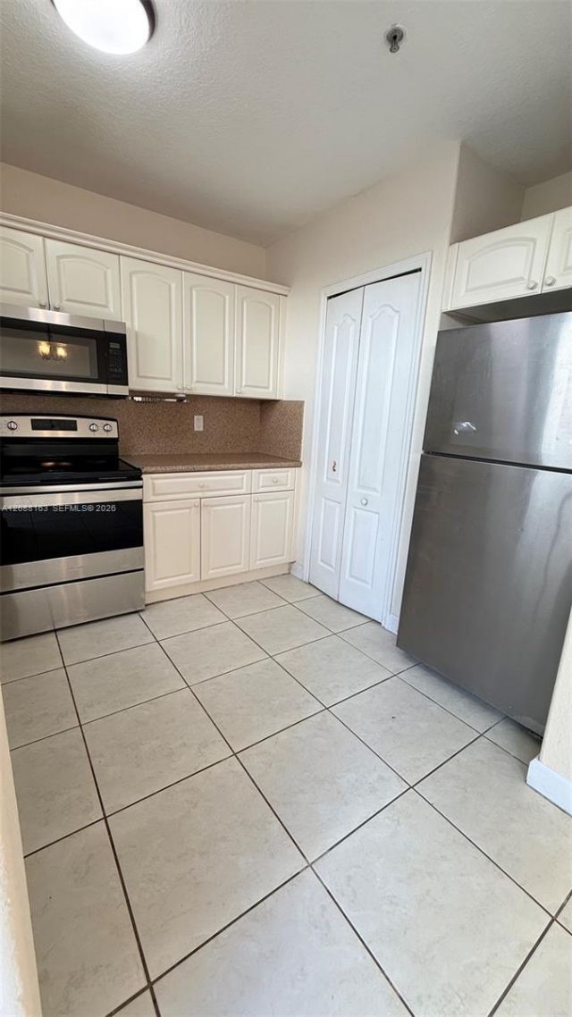 8177 W 36th Ave, Unit 7, Hialeah, FL 33018 Photo