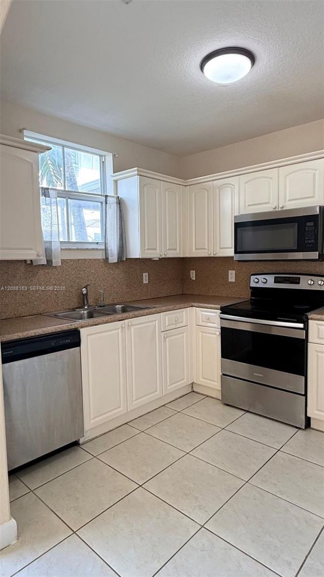 8177 W 36th Ave, Unit 7, Hialeah, FL 33018 Photo