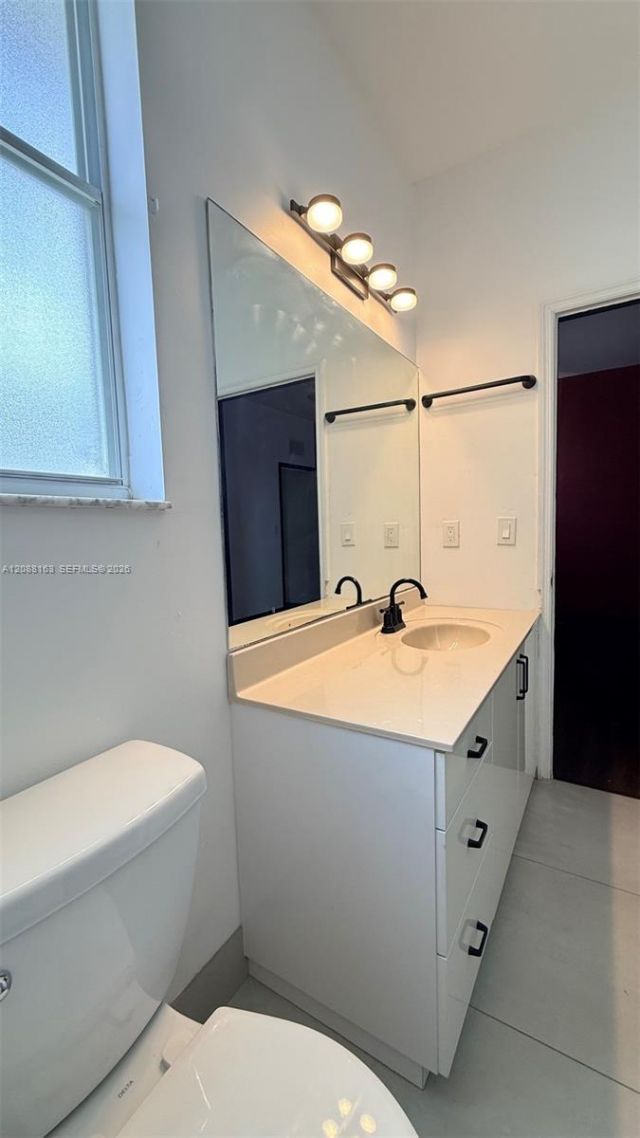 8177 W 36th Ave, Unit 7, Hialeah, FL 33018 Photo