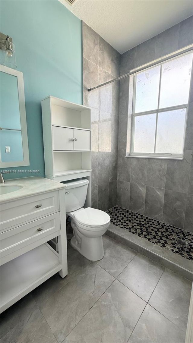 8177 W 36th Ave, Unit 7, Hialeah, FL 33018 Photo