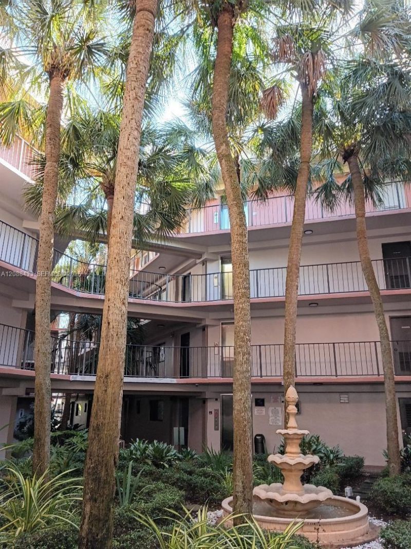 8700 SW 133rd Ave Rd, Unit 108, Miami, FL 33183 Photo