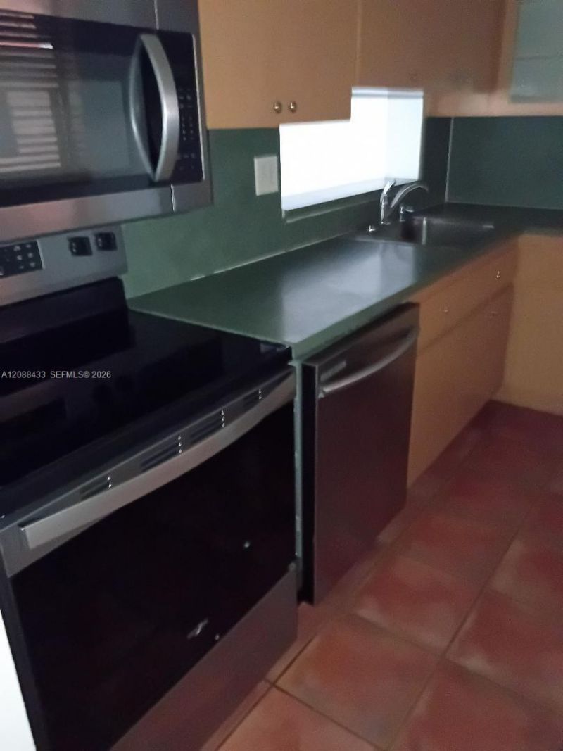 8700 SW 133rd Ave Rd, Unit 108, Miami, FL 33183 Photo
