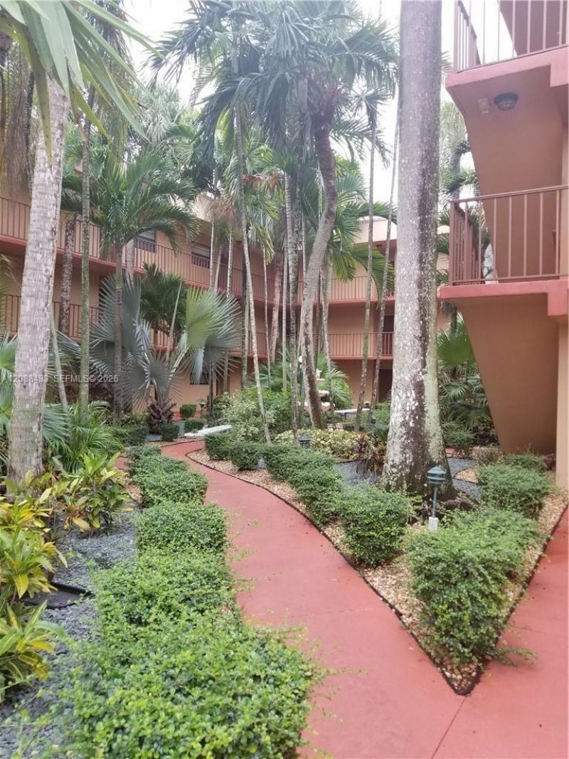 8700 SW 133rd Ave Rd, Unit 108, Miami, FL 33183 Photo