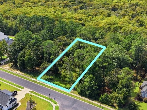 508 Chamberlin Rd., Myrtle Beach, SC 29588