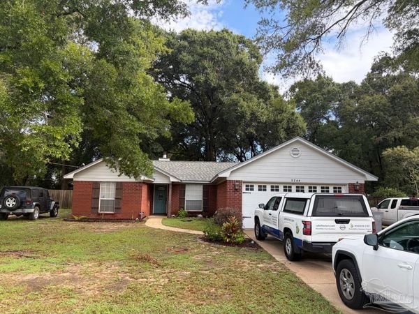 5744 Charmonte Way, Milton, FL 32583