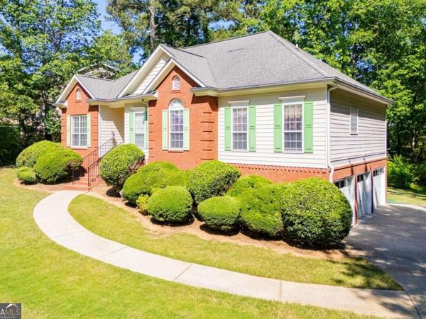 1294 Windsor Glen Drive, Douglasville, GA 30134