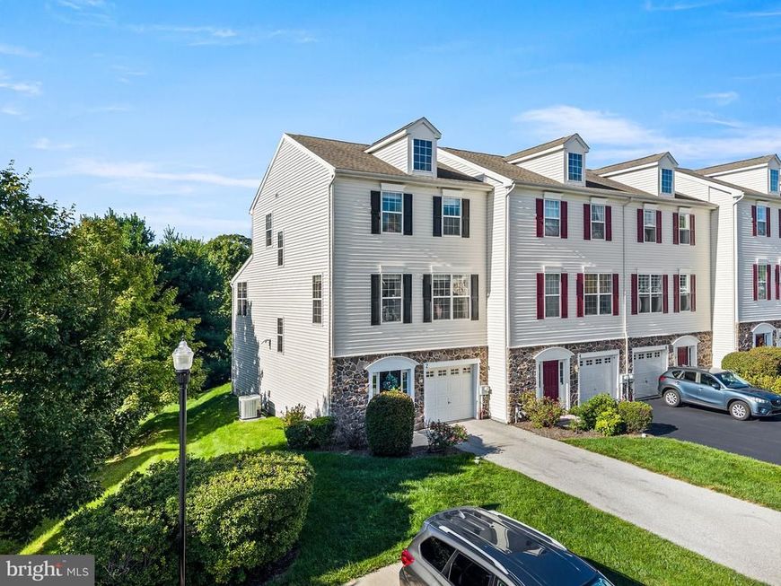 2 Shoreham Drive, Coatesville, PA 19320 Main Photo