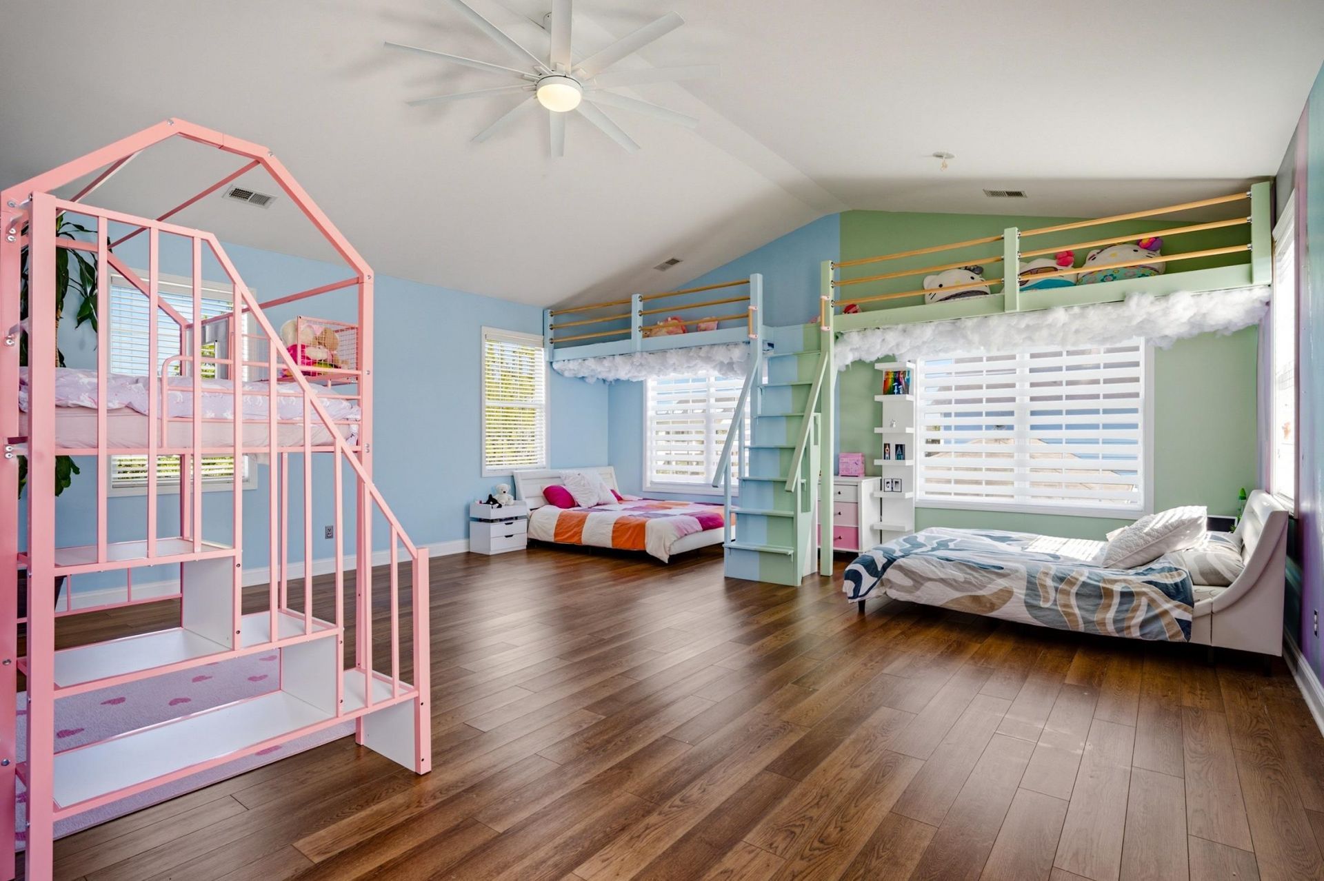 1178 Parish Way Photo 36
