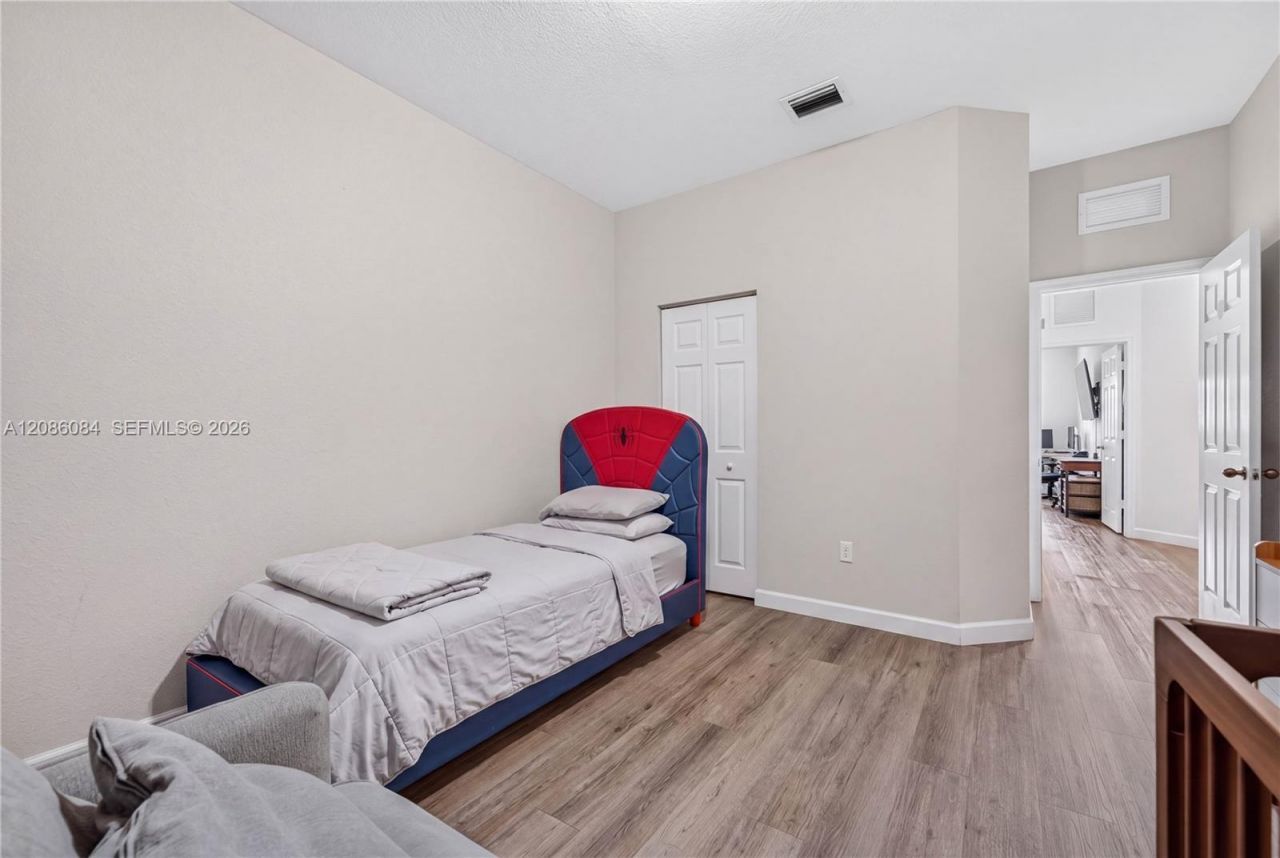 12956 SW 134th Ter, Miami, FL 33186 Photo