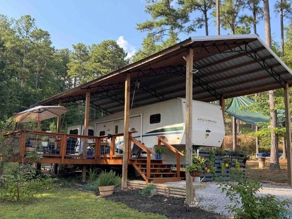 1725 SW County Road 182, Cedar Bluff, AL 35959