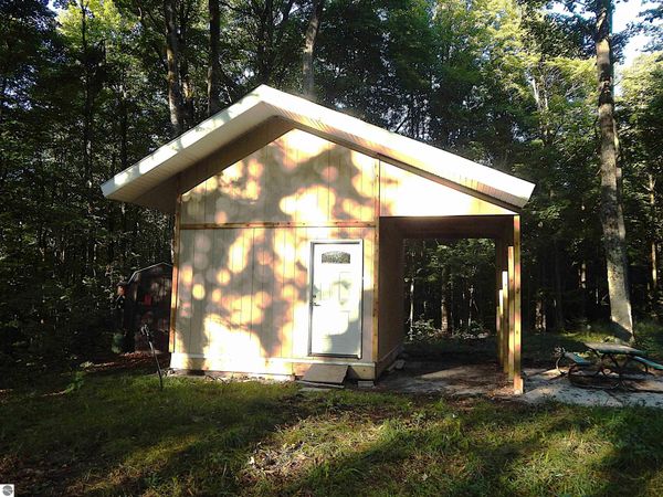 2247 Adams Road, East Jordan, MI 49727
