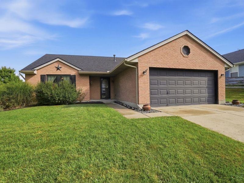 2072 Granny Smith Lane, Monroe, OH 45044 Photo 4