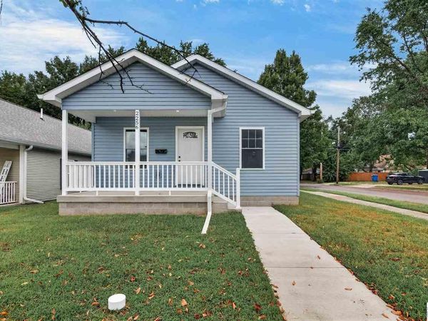 2256 5th Avenue, Terre Haute, IN 47807