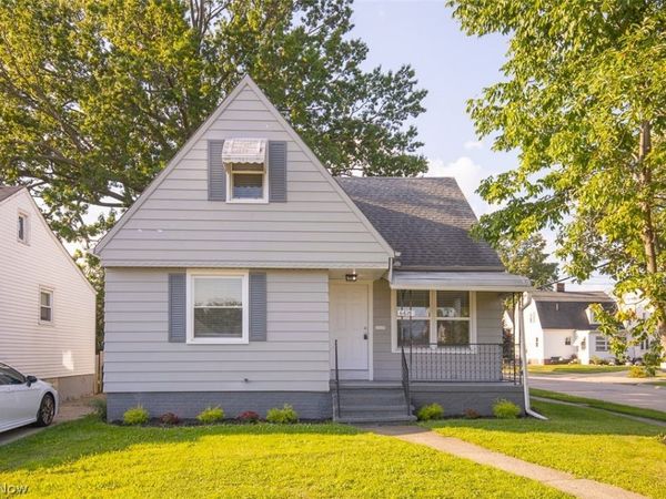 6615 Gilbert Avenue , Parma, OH 44129