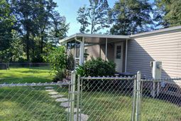 132 Sweet Springs Road  photo 4