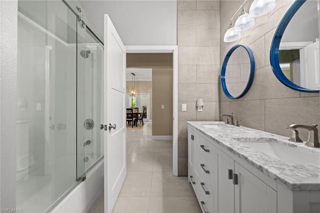 2127 Imperial Cir, Naples, FL 34110 Photo