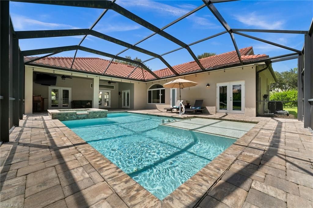 2127 Imperial Cir, Naples, FL 34110 Photo