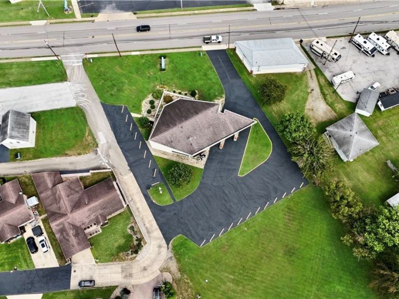 1925 Washington Boulevard, Belpre, OH 45714 Photo 4