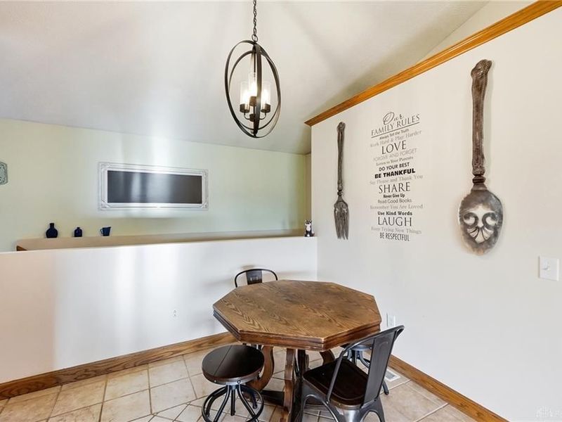 5222 Union Shelby Road, Piqua, OH 45356 Photo 8