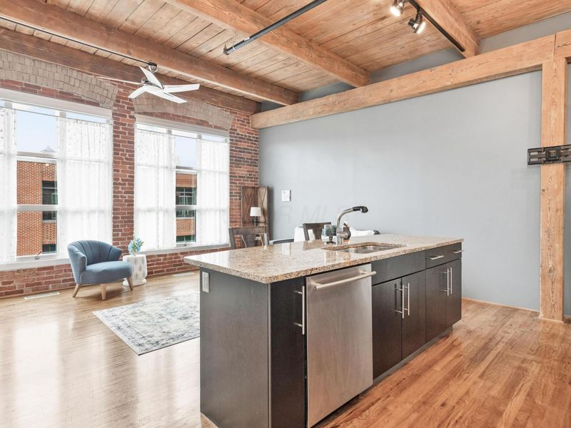 448 W Nationwide Boulevard, Unit 404, Columbus, OH 43215 Photo 8