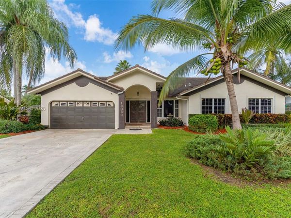 16080 SW 155th Ct, Miami, FL 33187