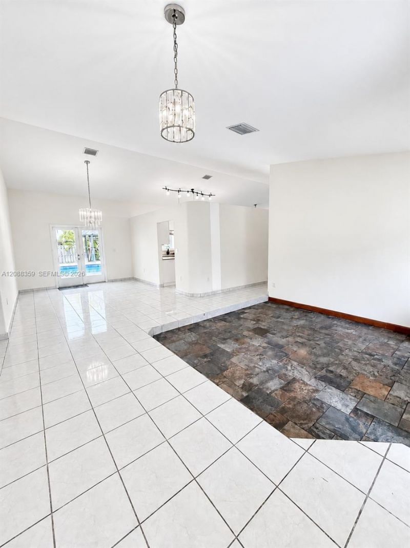 16080 SW 155th Ct, Miami, FL 33187 Photo