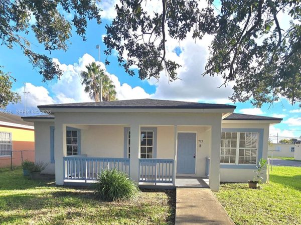 712 SW 6th St , Homestead, FL 33030