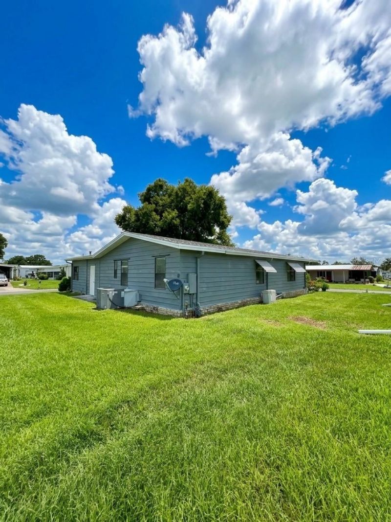 2353 W Coach N Four Drive, Leesburg, FL 34748 Photo