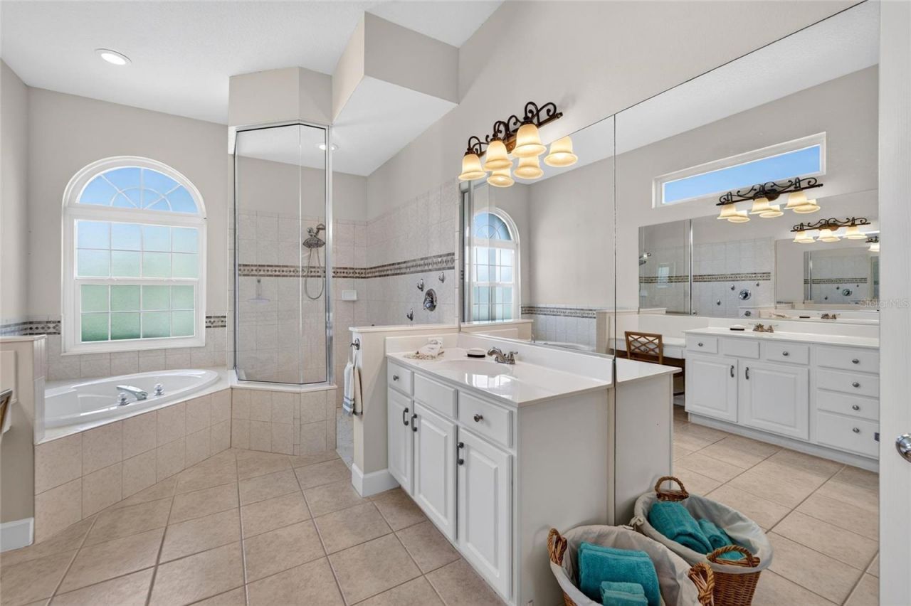 534 Planters Manor Way, Bradenton, FL 34212 Photo