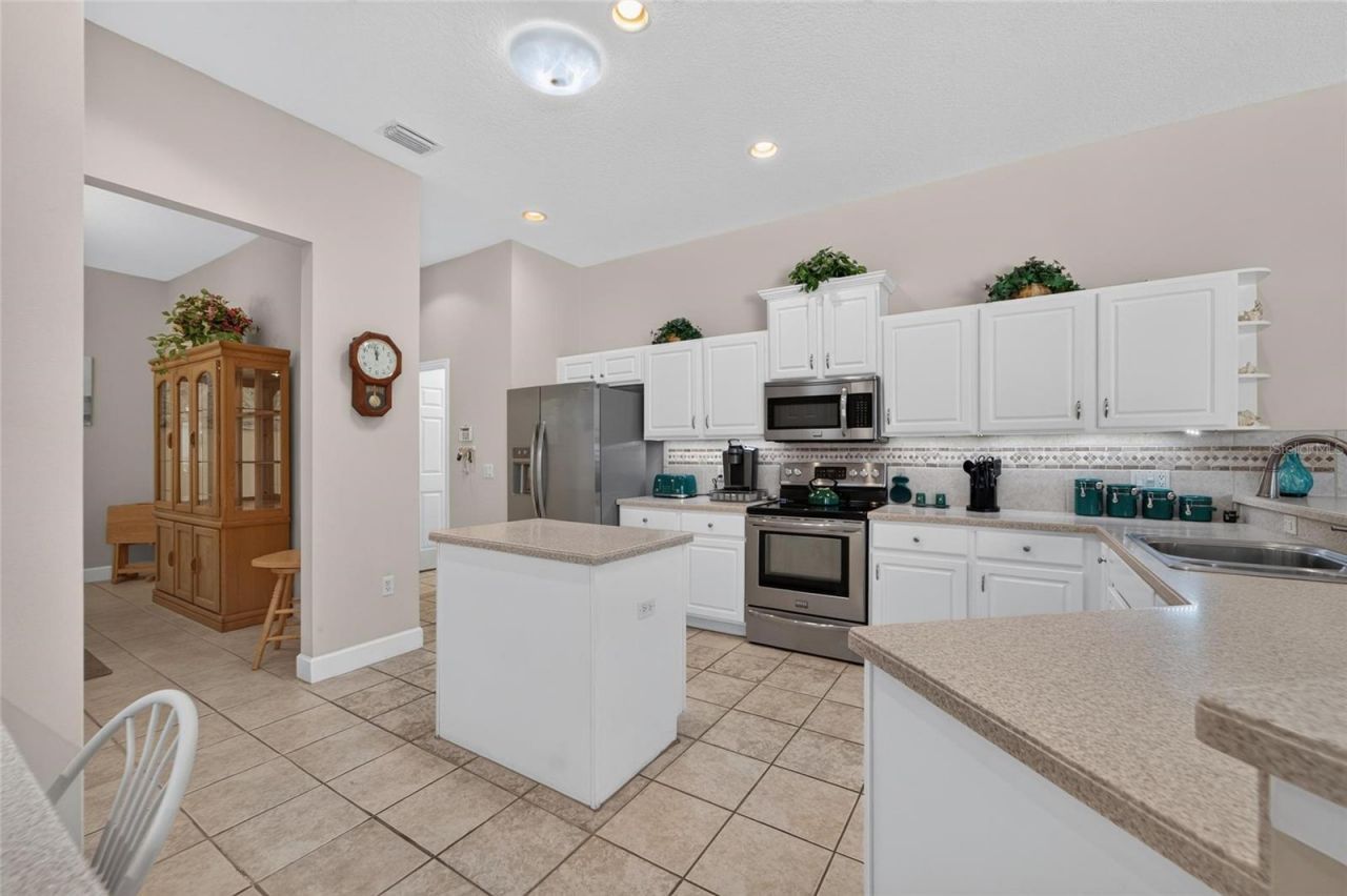 534 Planters Manor Way, Bradenton, FL 34212 Photo