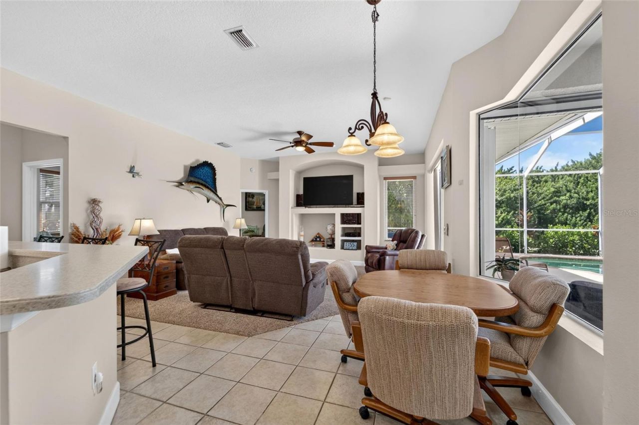 534 Planters Manor Way, Bradenton, FL 34212 Photo