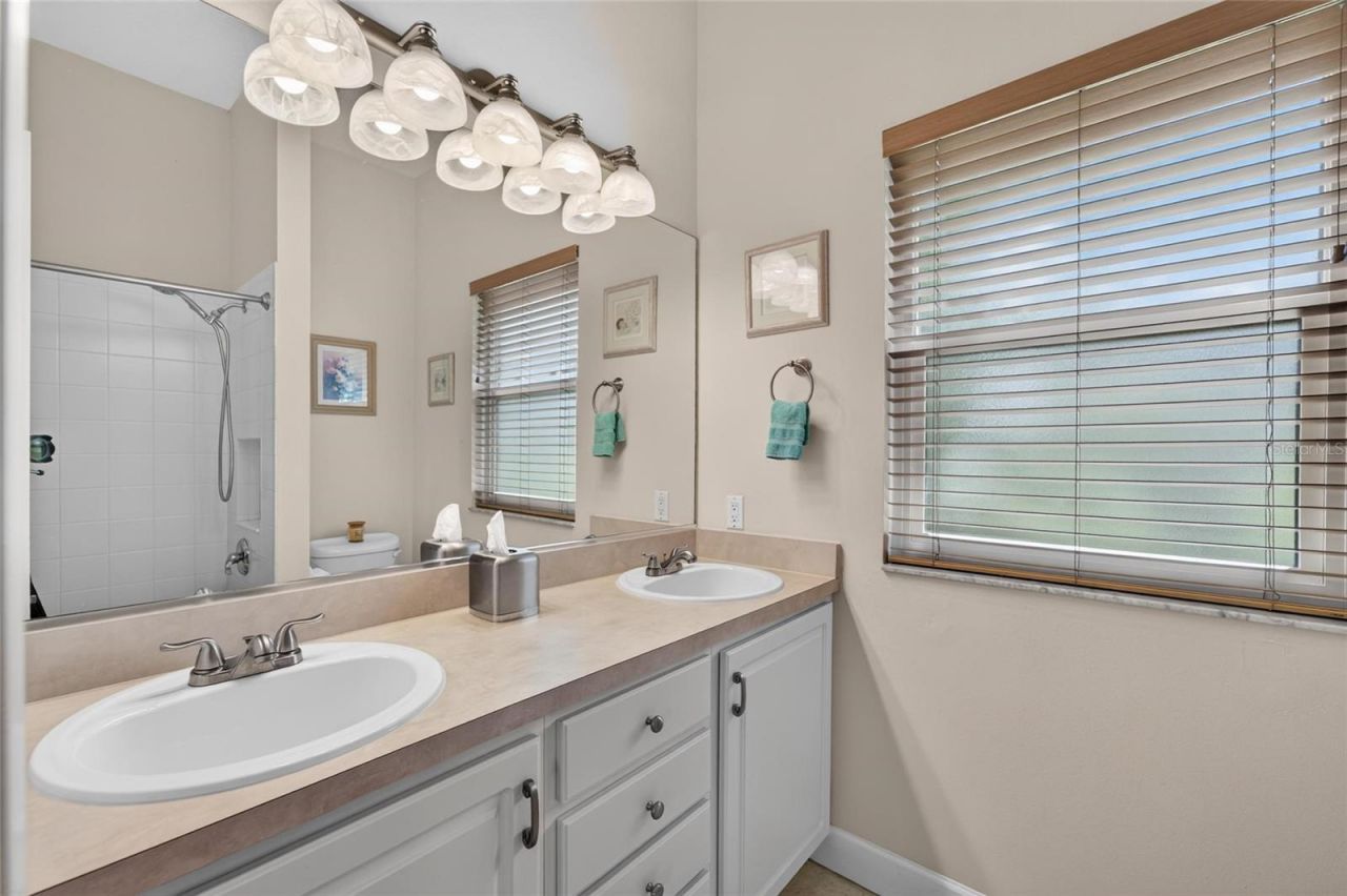 534 Planters Manor Way, Bradenton, FL 34212 Photo