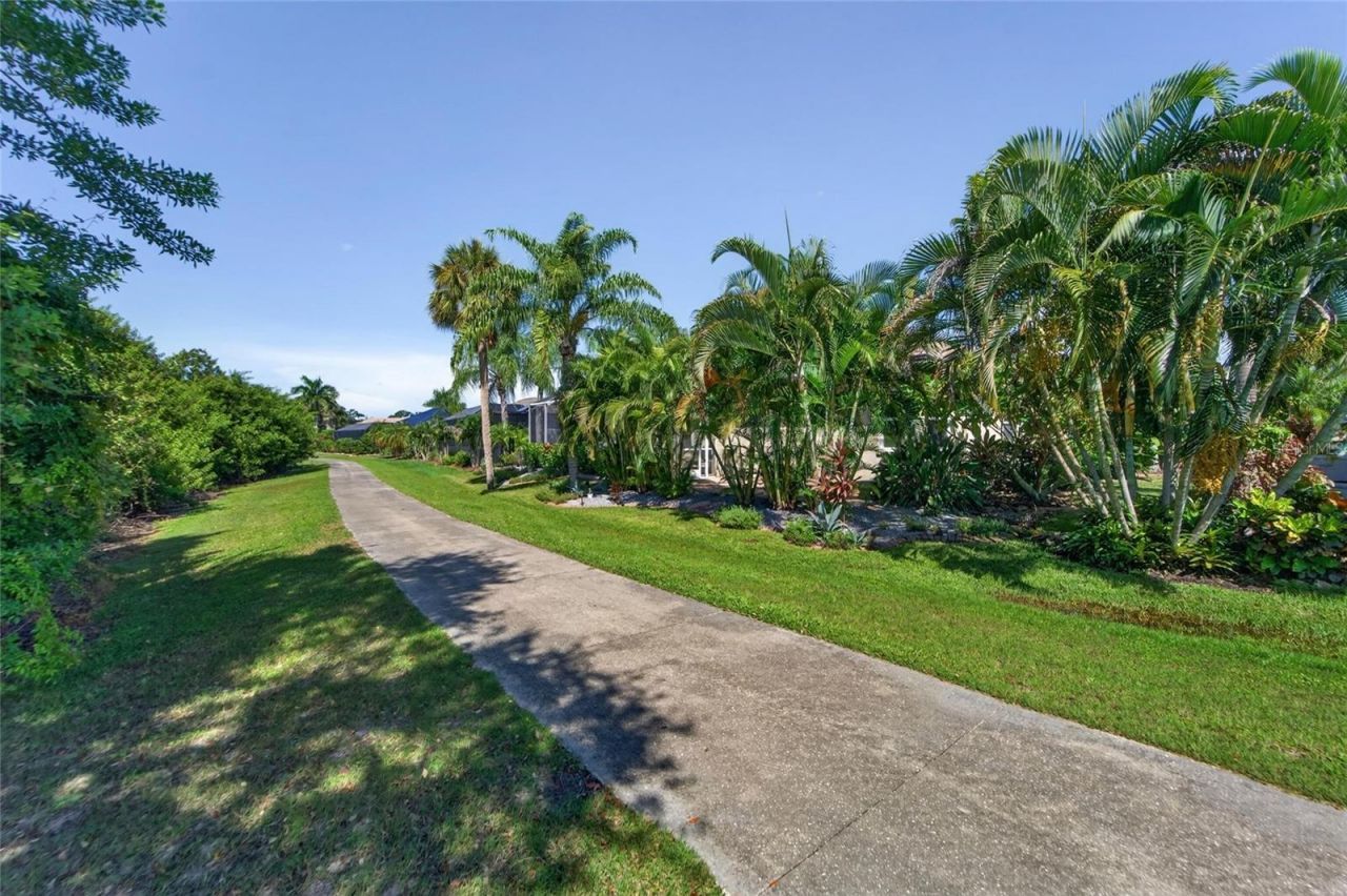 534 Planters Manor Way, Bradenton, FL 34212 Photo