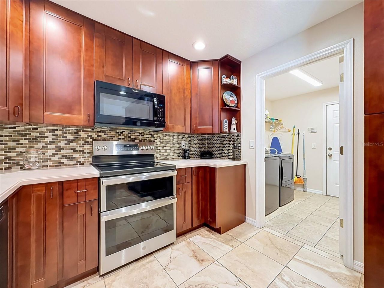 18815 Carr Drive, Lutz, FL 33559 Photo