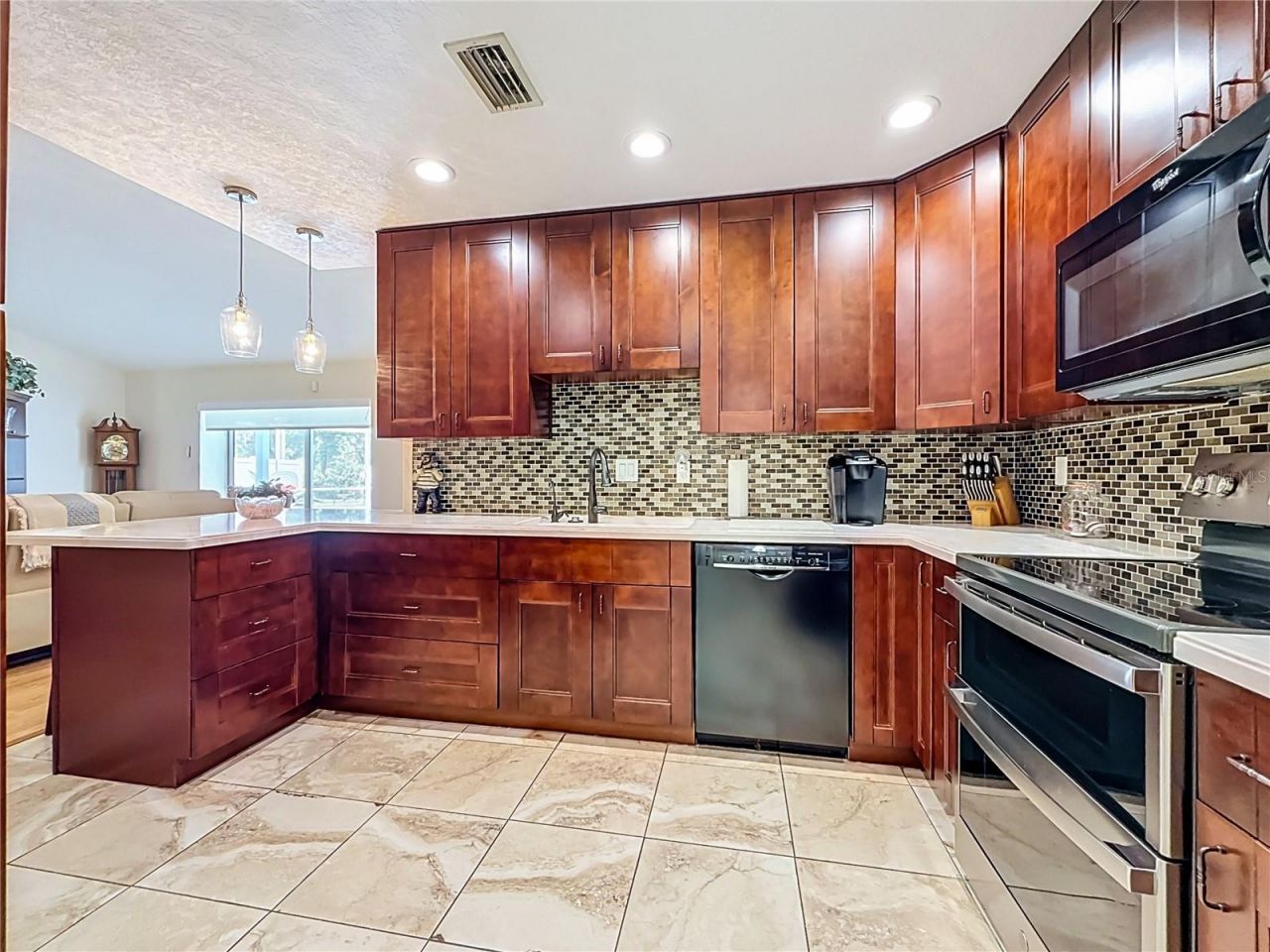 18815 Carr Drive, Lutz, FL 33559 Photo