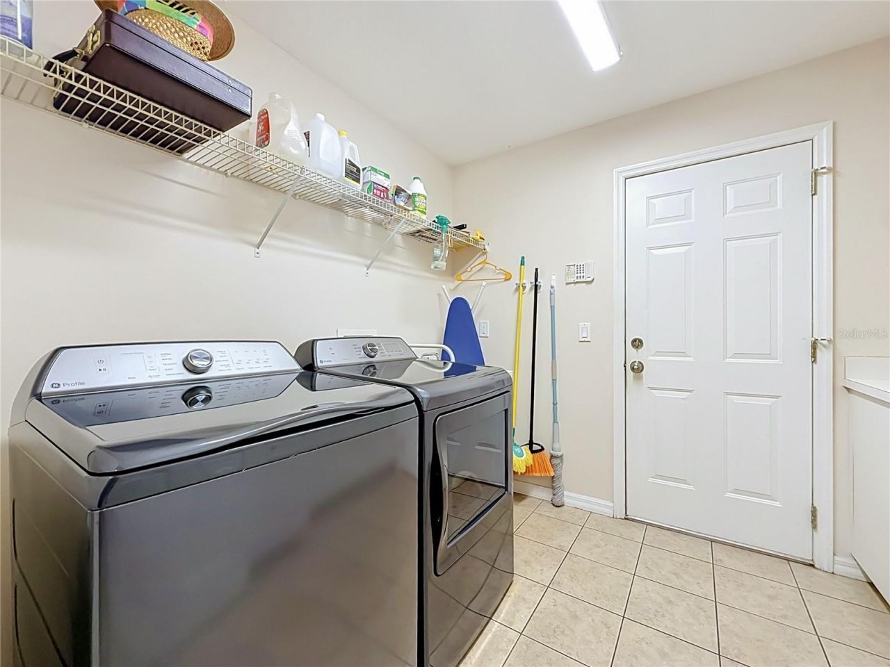 18815 Carr Drive, Lutz, FL 33559 Photo