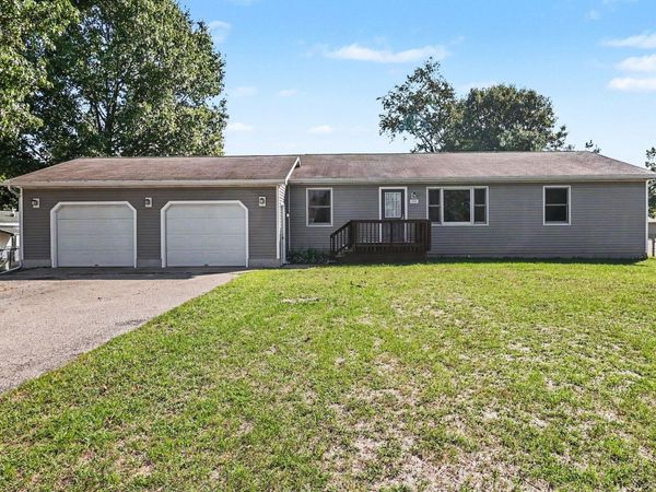 1918 Eisenhower Lane, Ludington, MI 49431