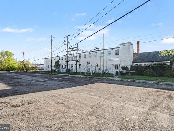 321 CHERRY STREET , CARLISLE, PA 17013